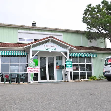 Fasthotel 호텔 카르카손