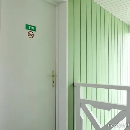מלון Fasthotel