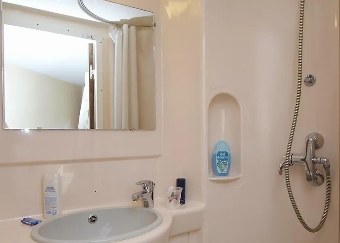 מלון Fasthotel קרקסון